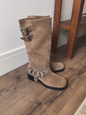 stradivarius Beige Suede Mid-Calf Buckle Boots